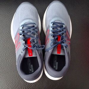 New Balance - 11 M sneakers